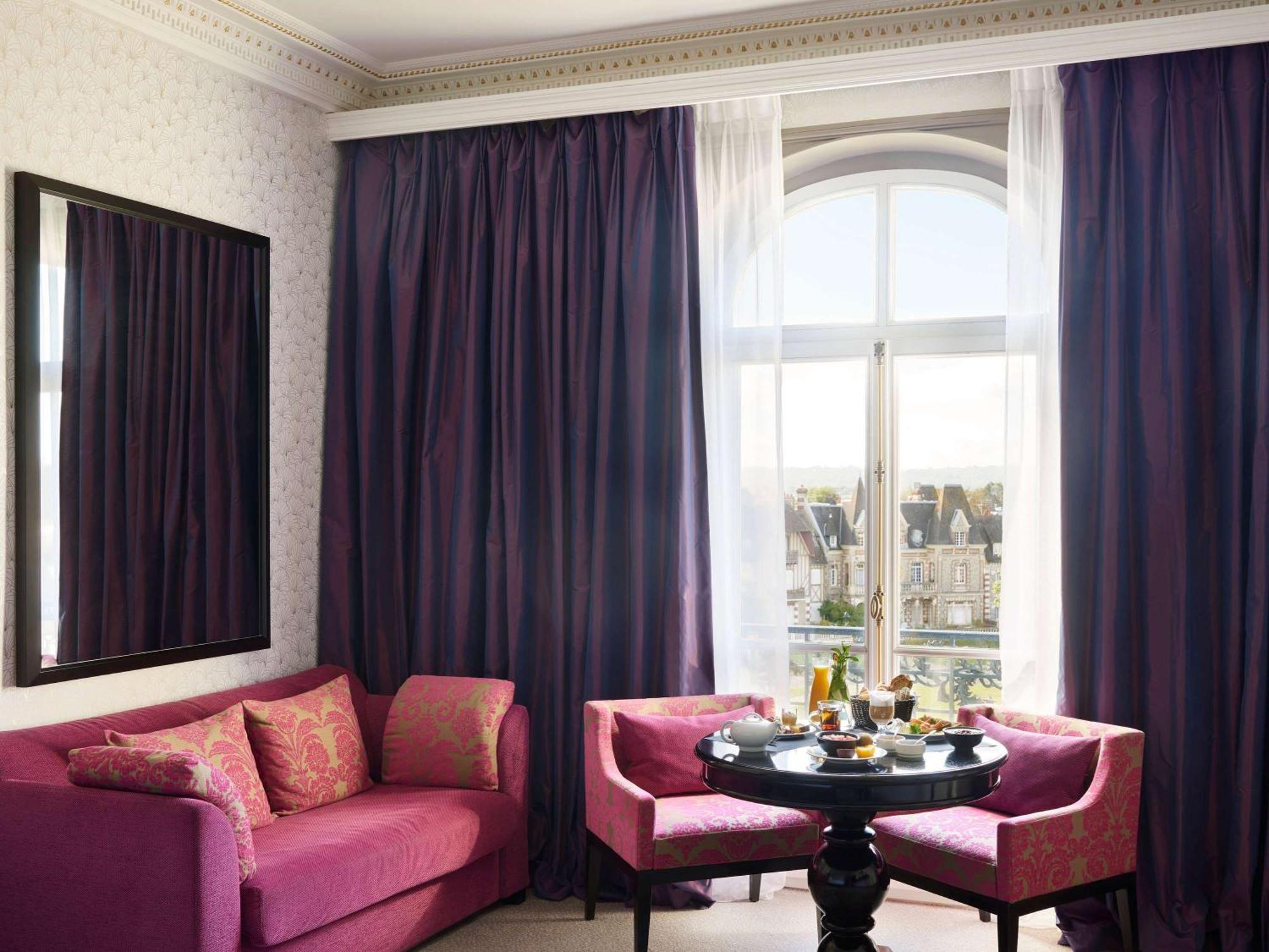 Le Grand Hotel De Cabourg - Mgallery Hotel Collection Exteriér fotografie