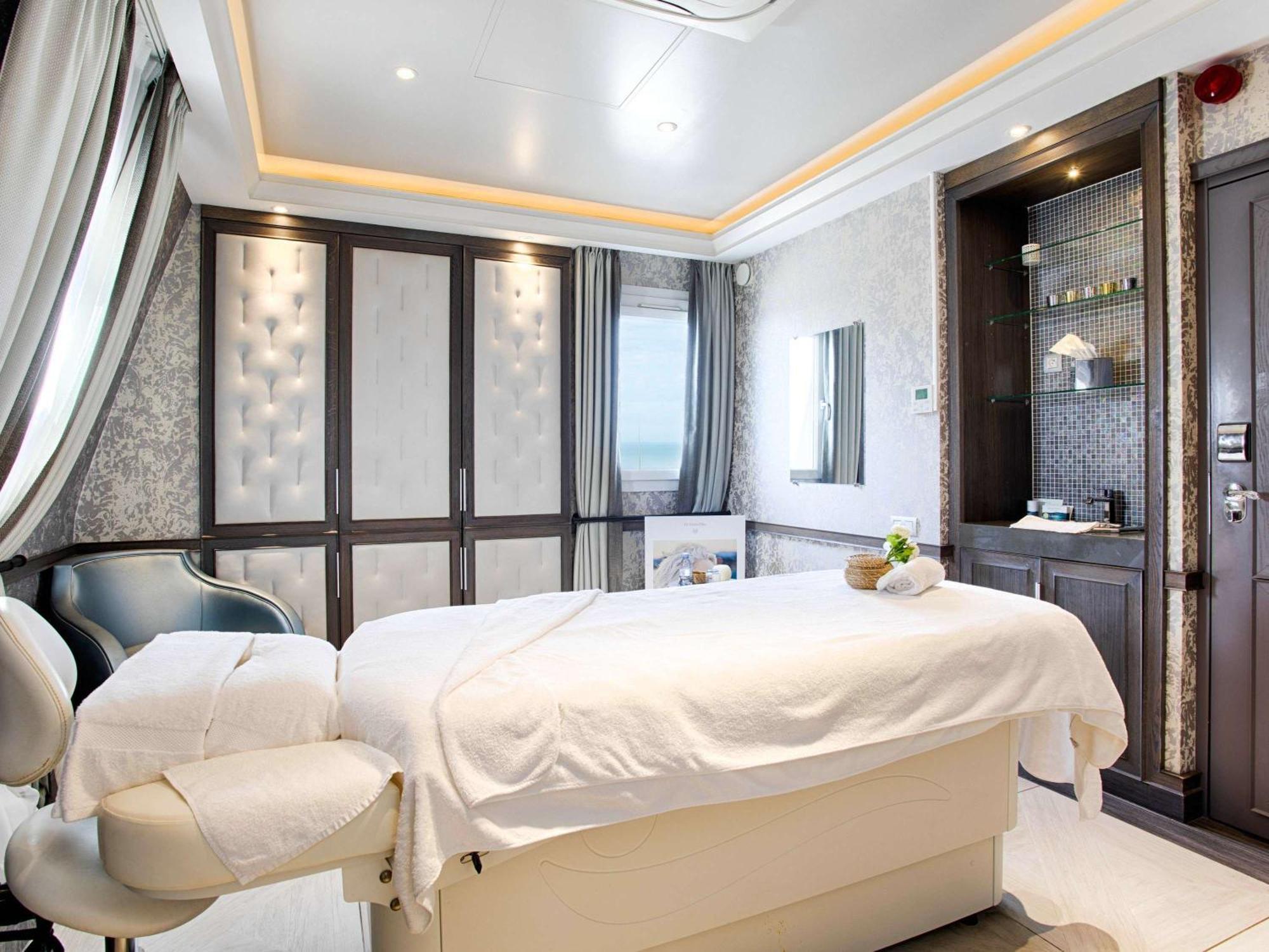 Le Grand Hotel De Cabourg - Mgallery Hotel Collection Exteriér fotografie