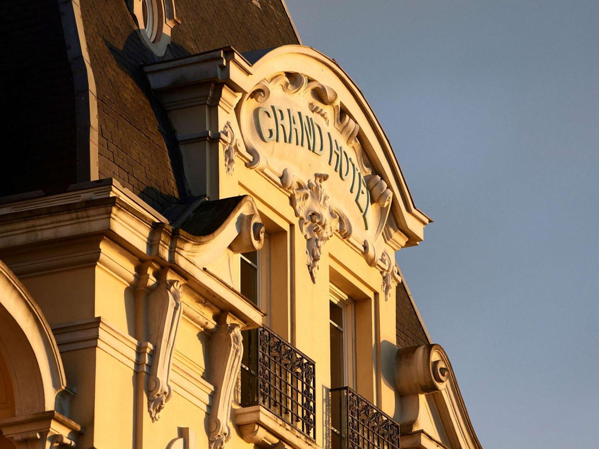 Le Grand Hotel De Cabourg - Mgallery Hotel Collection Exteriér fotografie